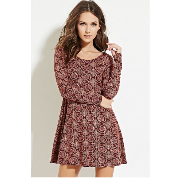 Forever 21 Medallion Print Trapeze Dress - Picture 2 of 9